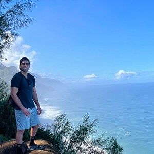 Meet your Posher, Eliott